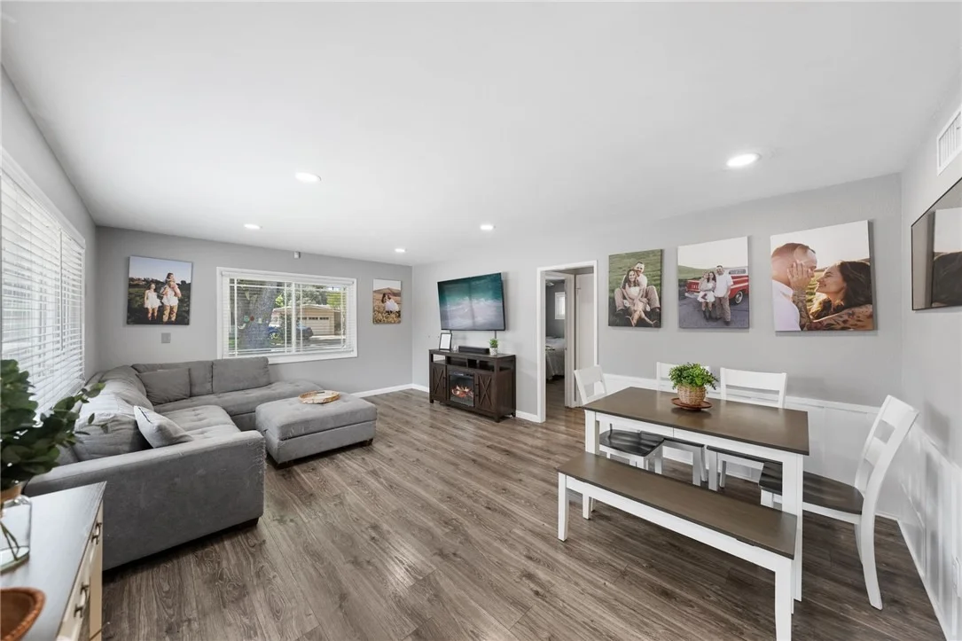 Photo of 4869 Serrano Place