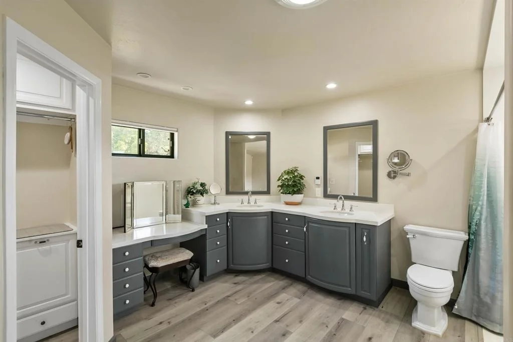 Photo of 2033 Lilac Lane