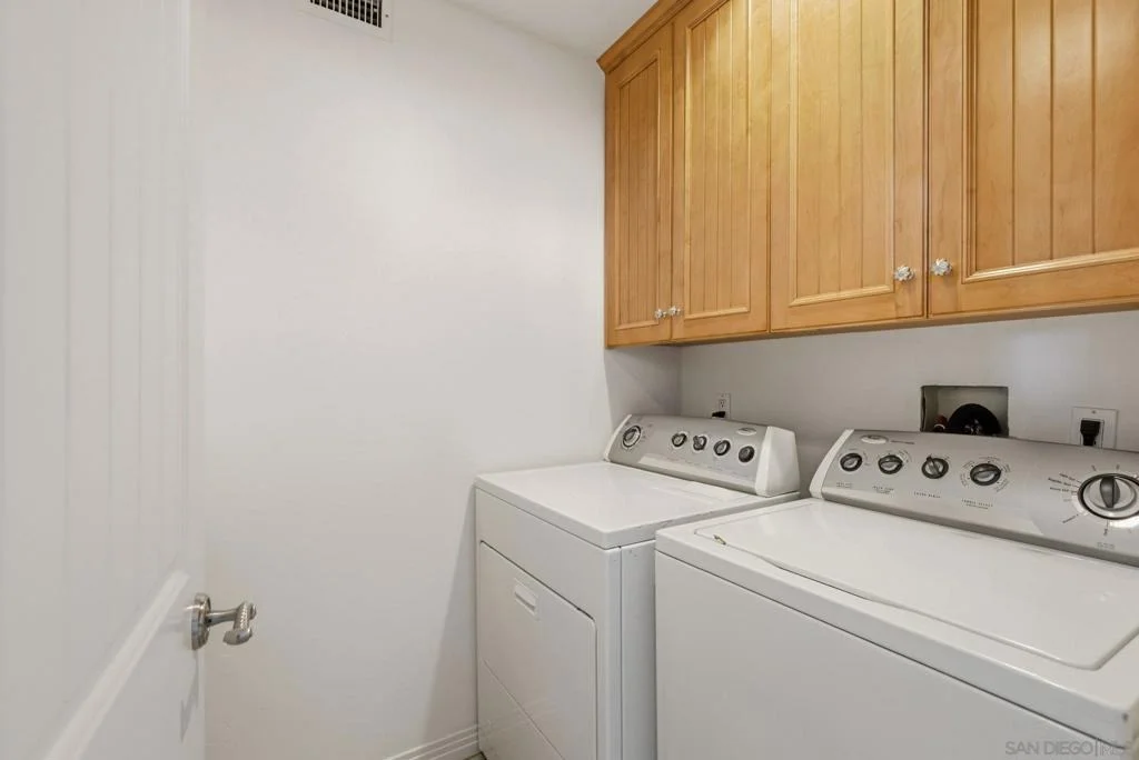 Photo of 931 Sol Vista Glen
