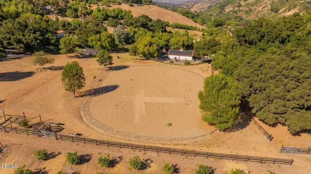 Photo of 10829 10883 Oak Knoll Road
