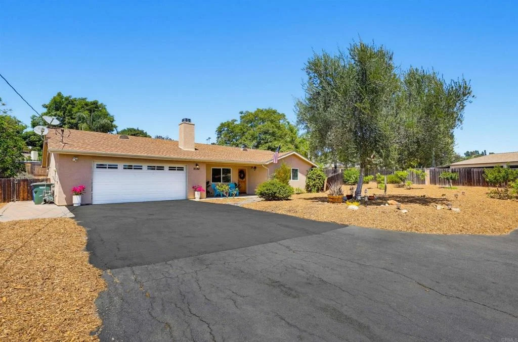 Photo of 9744 Sierra Madre Road
