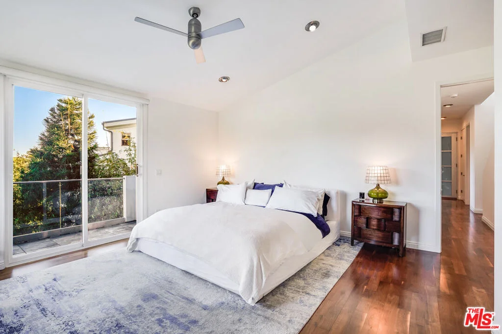 Photo of 28927 W Beach Lane