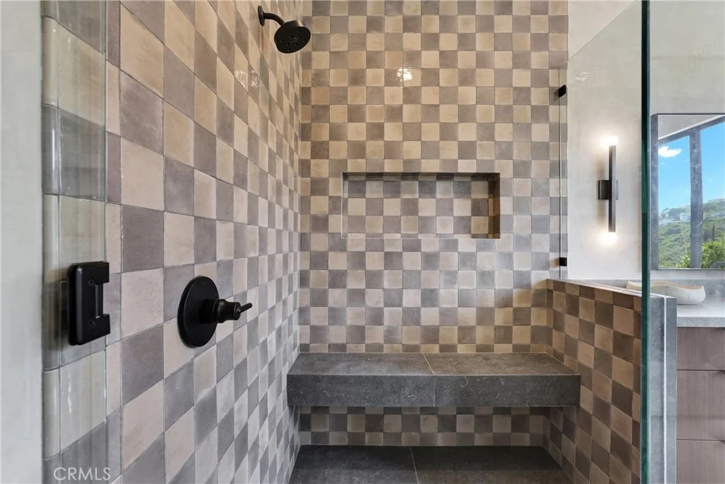 Photo of 408 Avenida Presidio