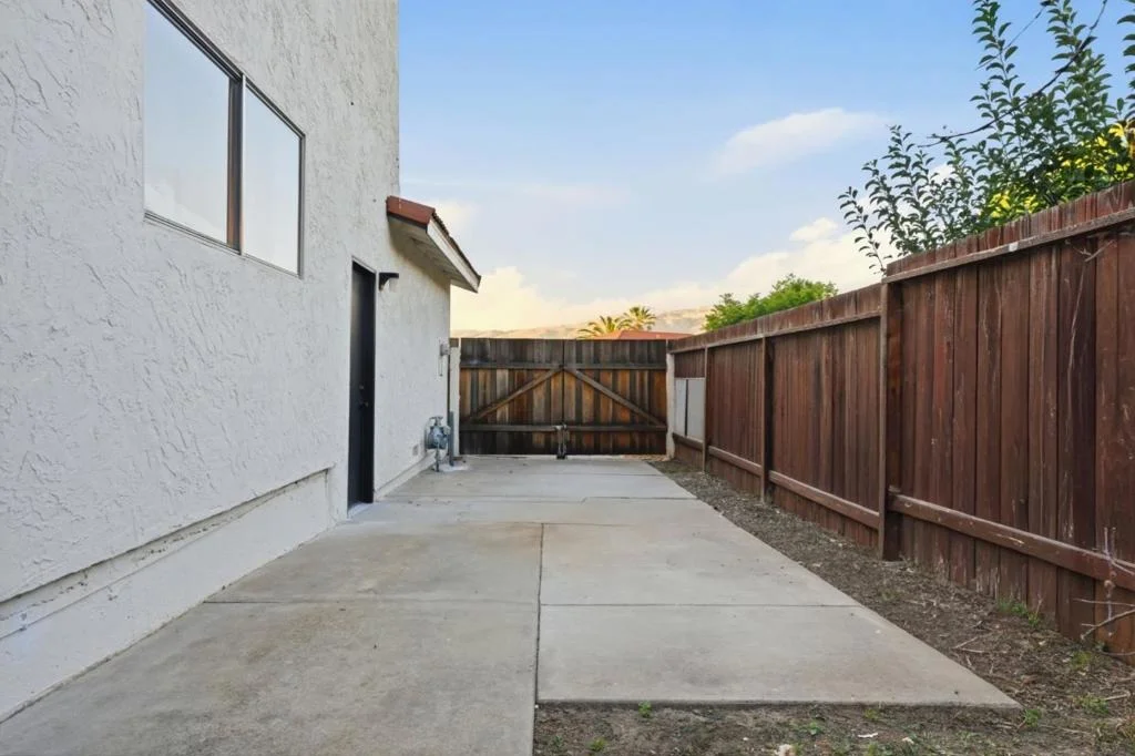 Photo of 4199 Loganberry Drive