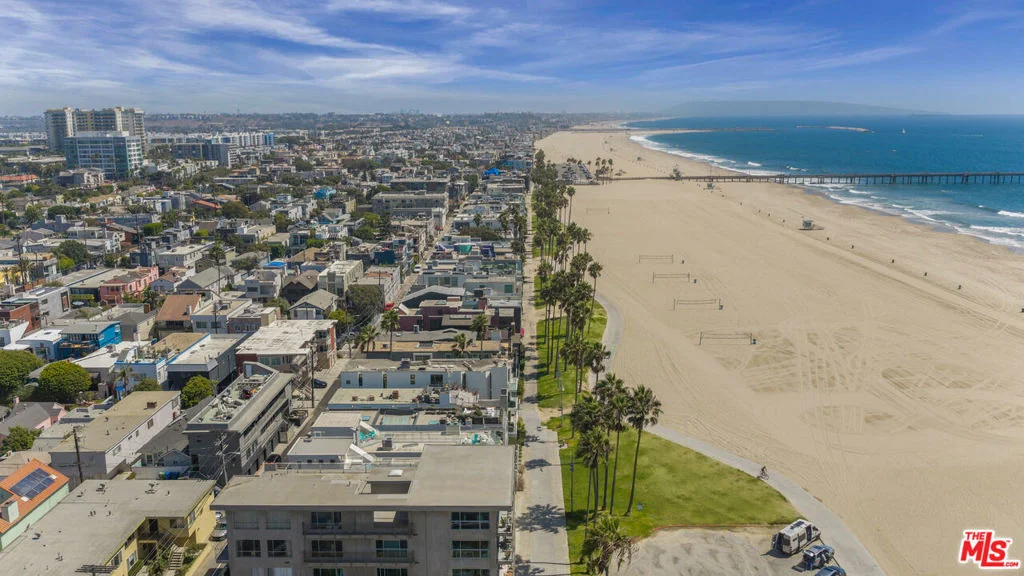 Photo of 2311 Ocean Front Walk