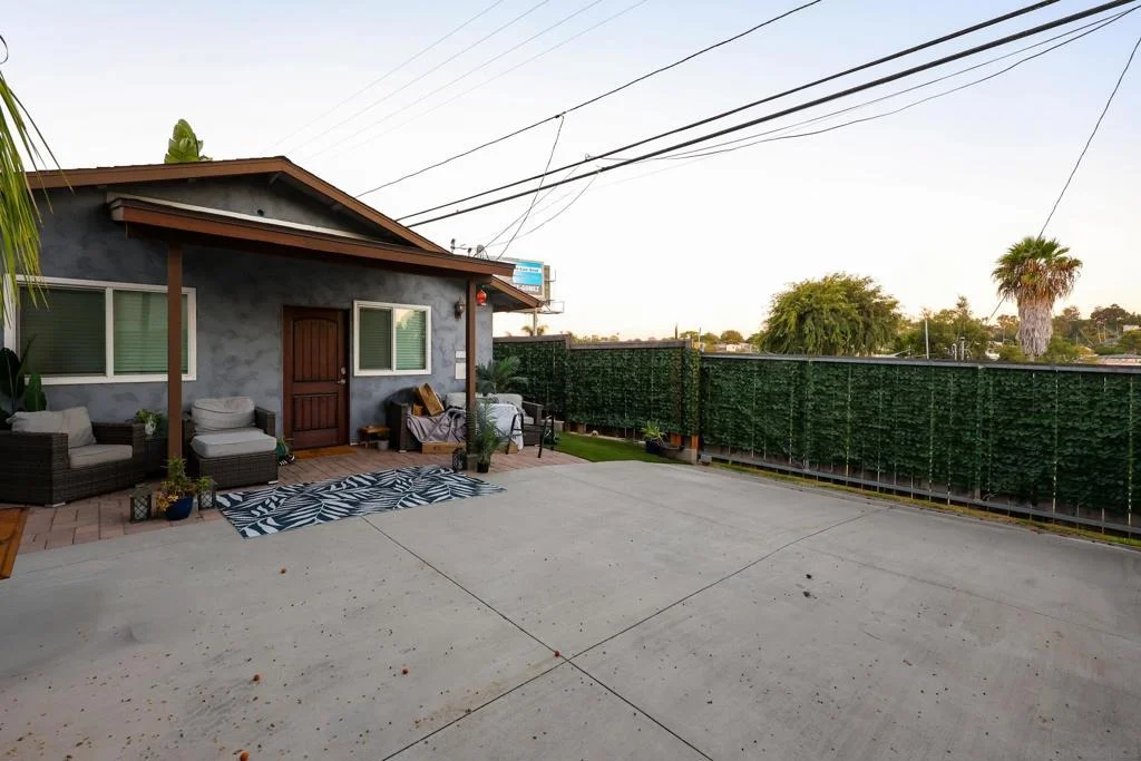 Photo of 6475 Malcolm Dr