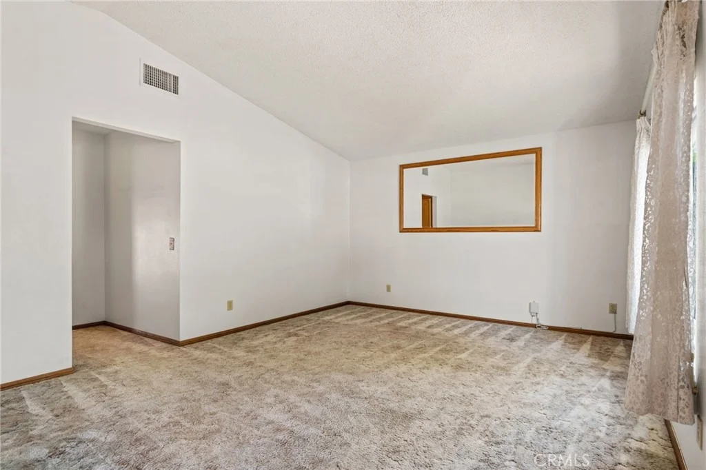 Photo of 27320 El Cajon Lane