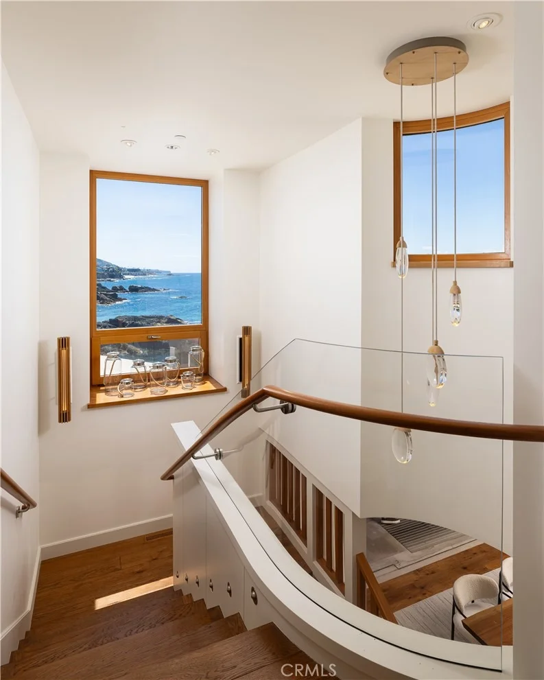 Photo of 1901 Ocean Way