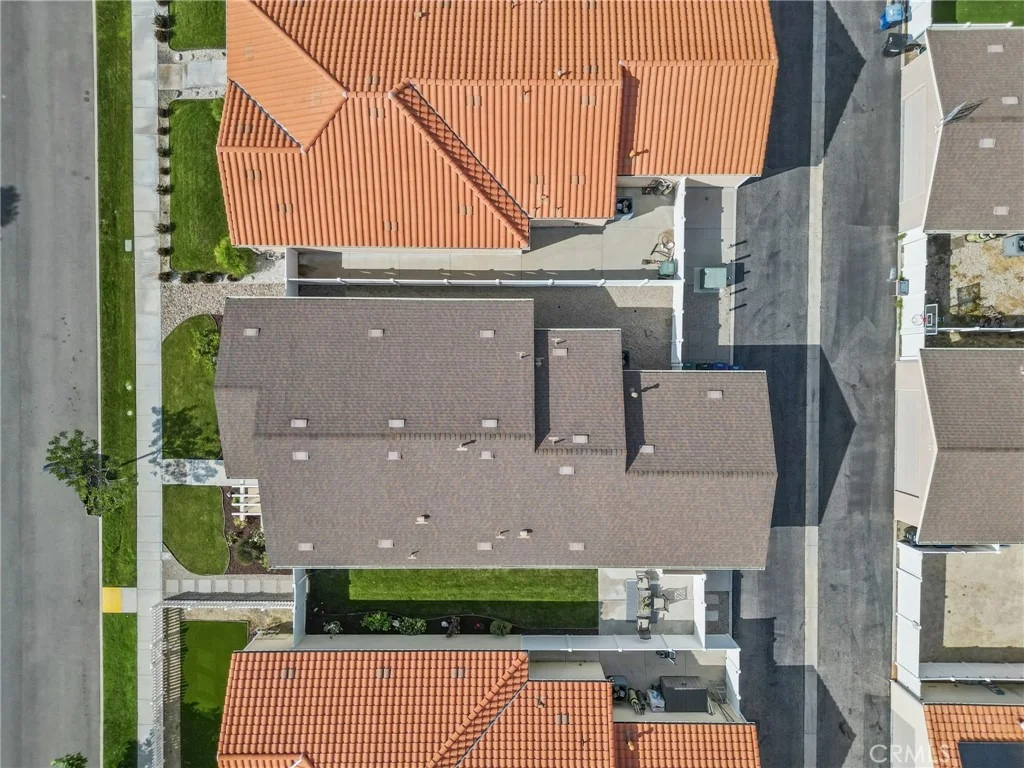 Photo of 4066 Aurora