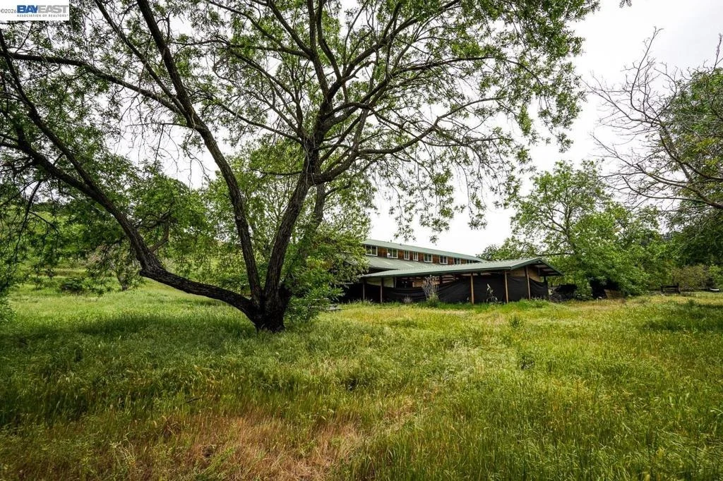 Photo of 6115 Morgan Territory Rd