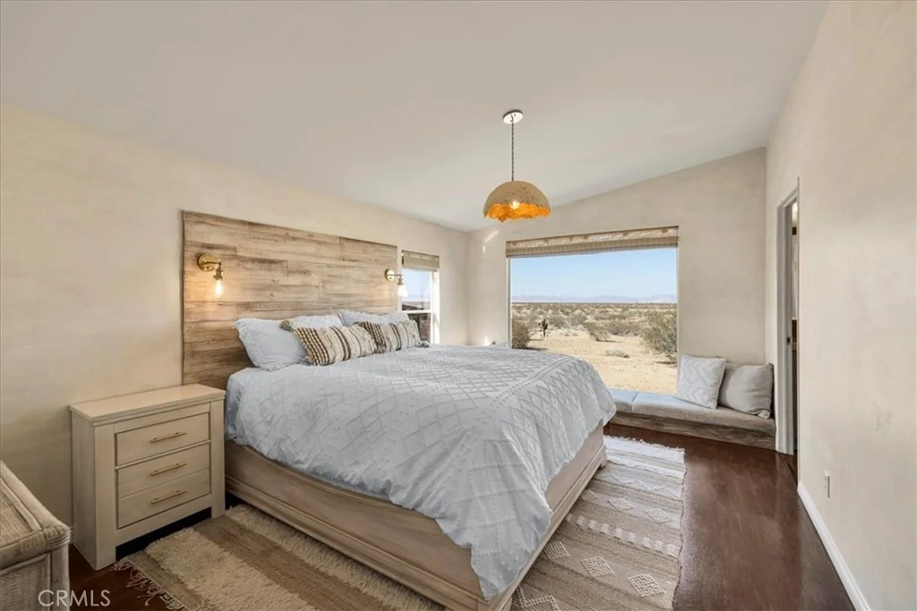 Photo of 60707 Sonora Road