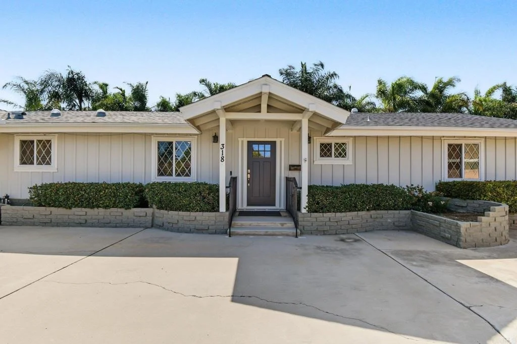 Photo of 318 Rose View Place