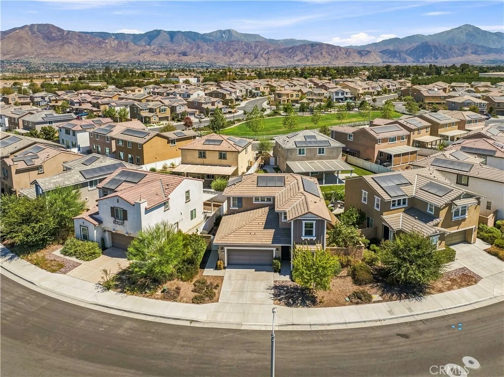 Photo of 1664 Camellia Lane