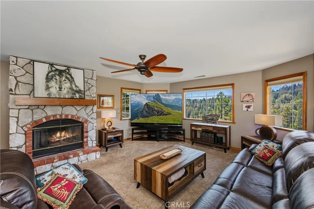 Photo of 27392 Peninsula Drive