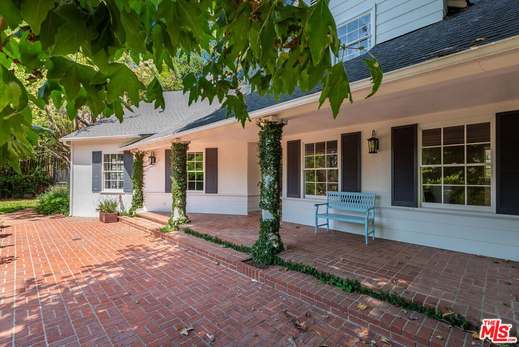 Photo of 9305 Hazen Drive