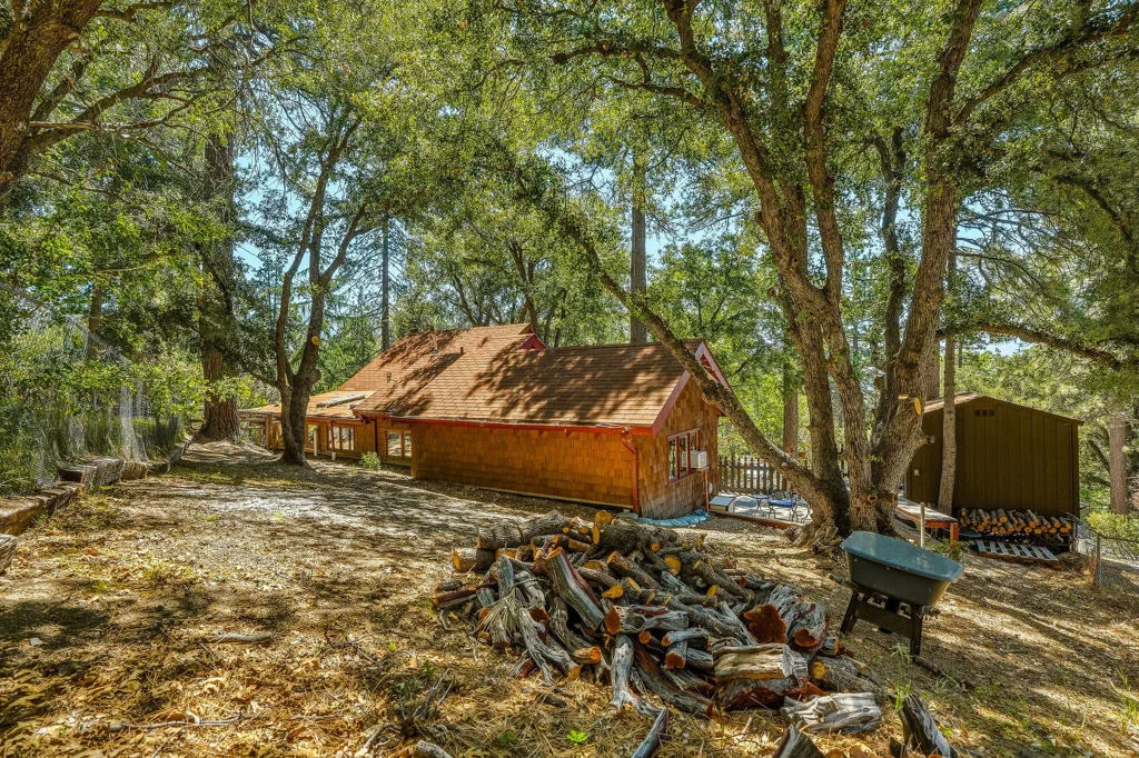 Photo of 24945 Marion Ridge Drive