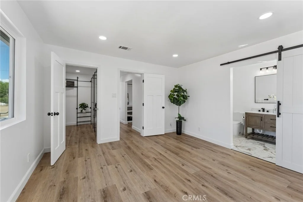 Photo of 4818 Crestview