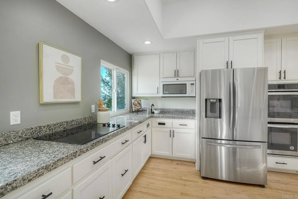 Photo of 2039 E Mission Road