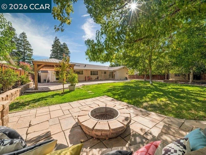 Photo of 3002 Deerpark Dr