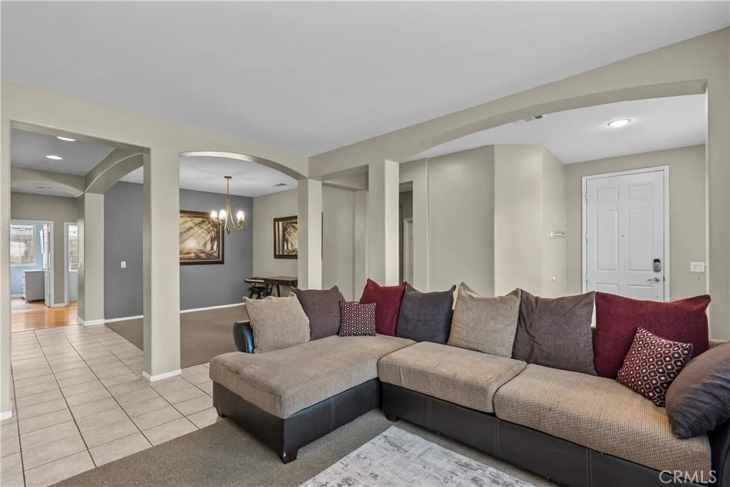 Photo of 39926 Meadowcrest Way