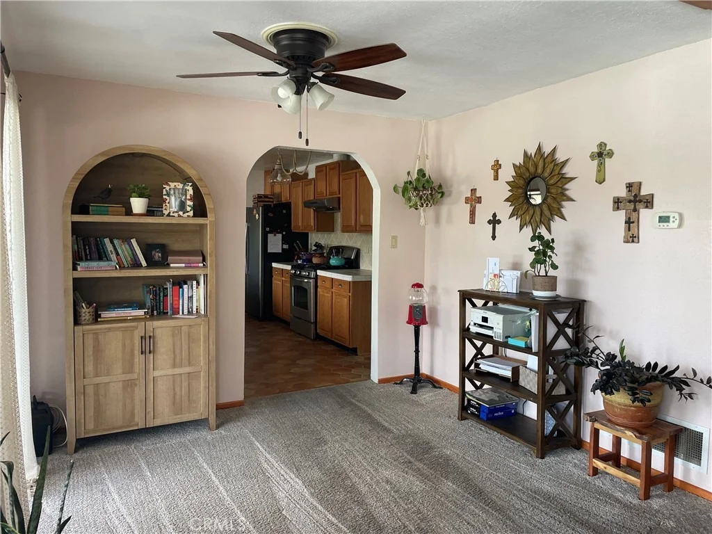 Photo of 27815 Panamint Road