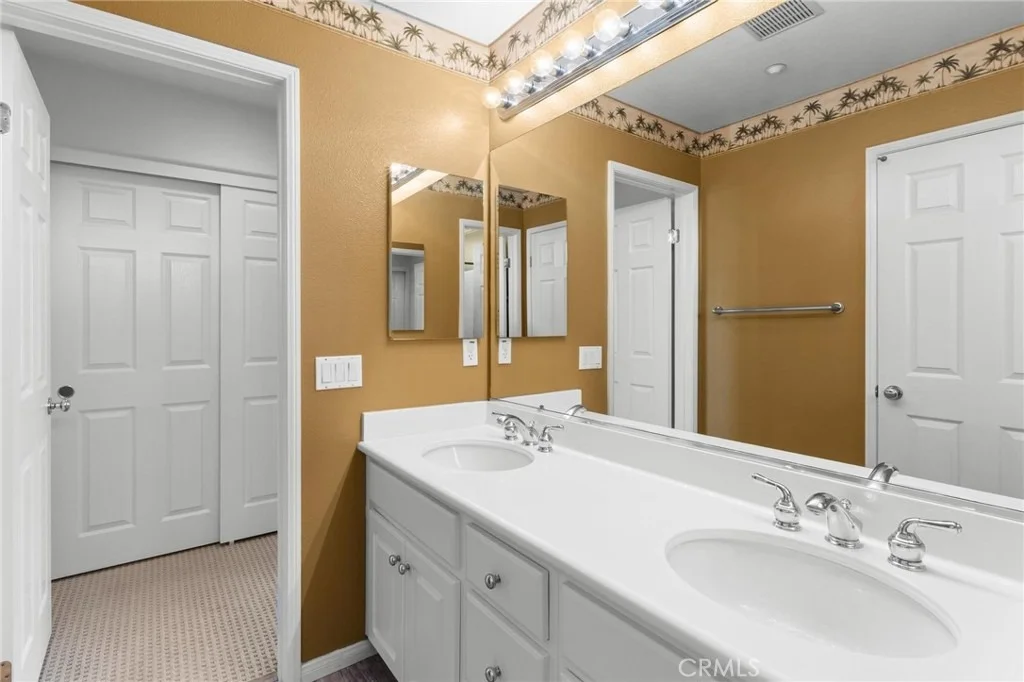 Photo of 1663 Naranjo Court