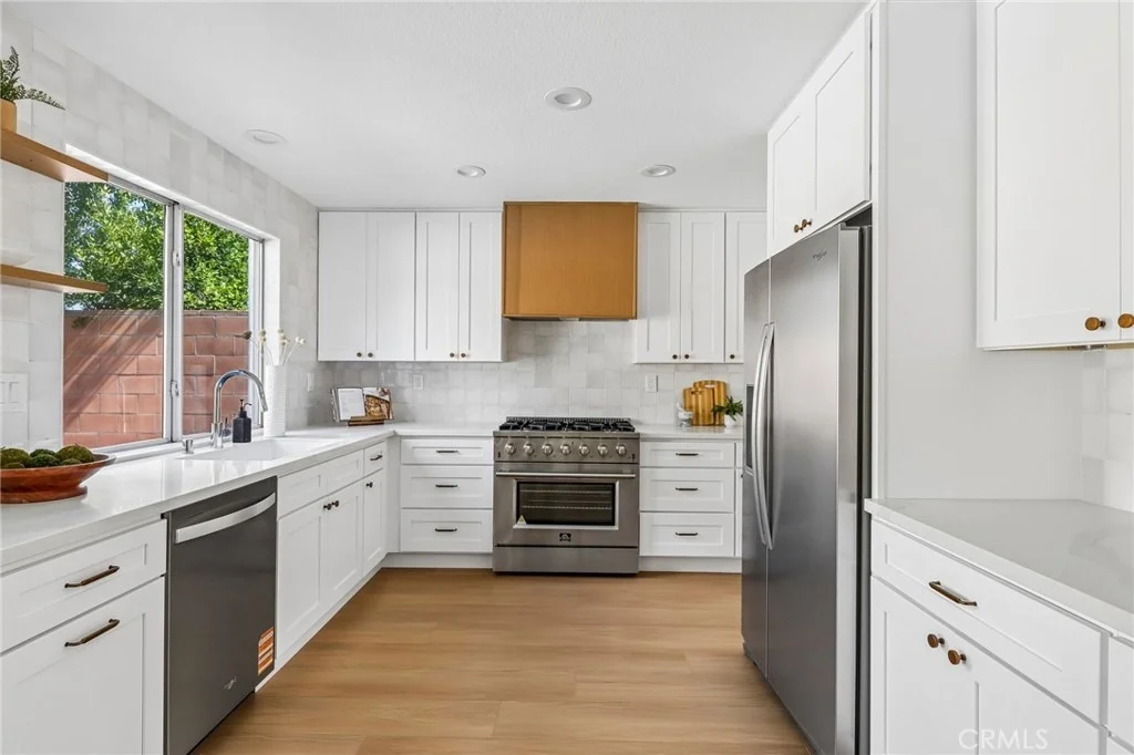 Photo of 13148 Derby Avenue