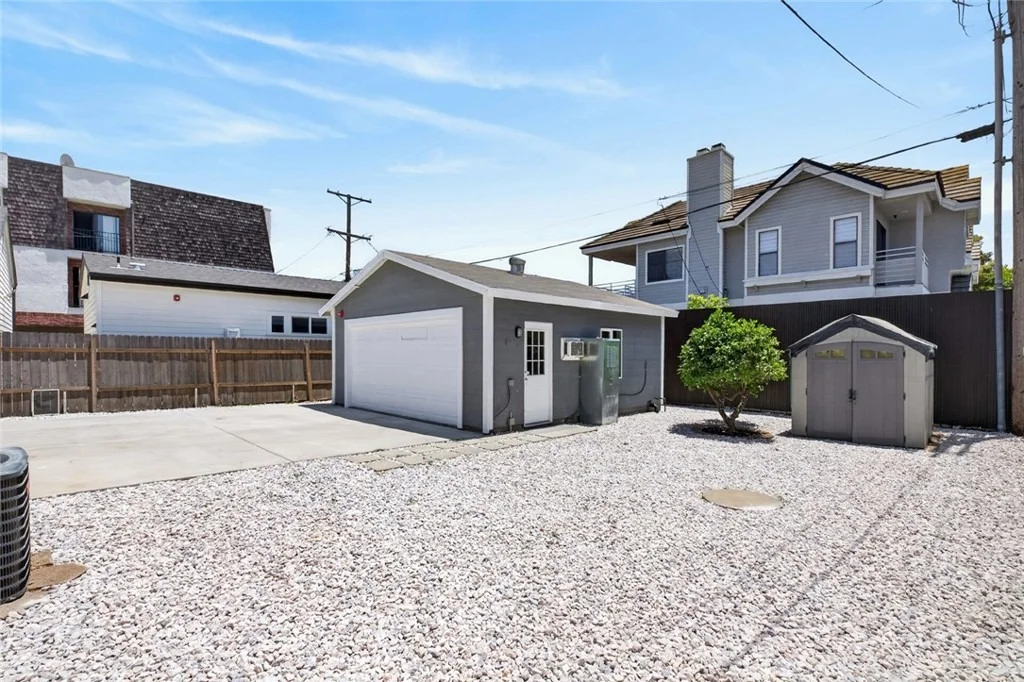 Photo of 528 W Doran