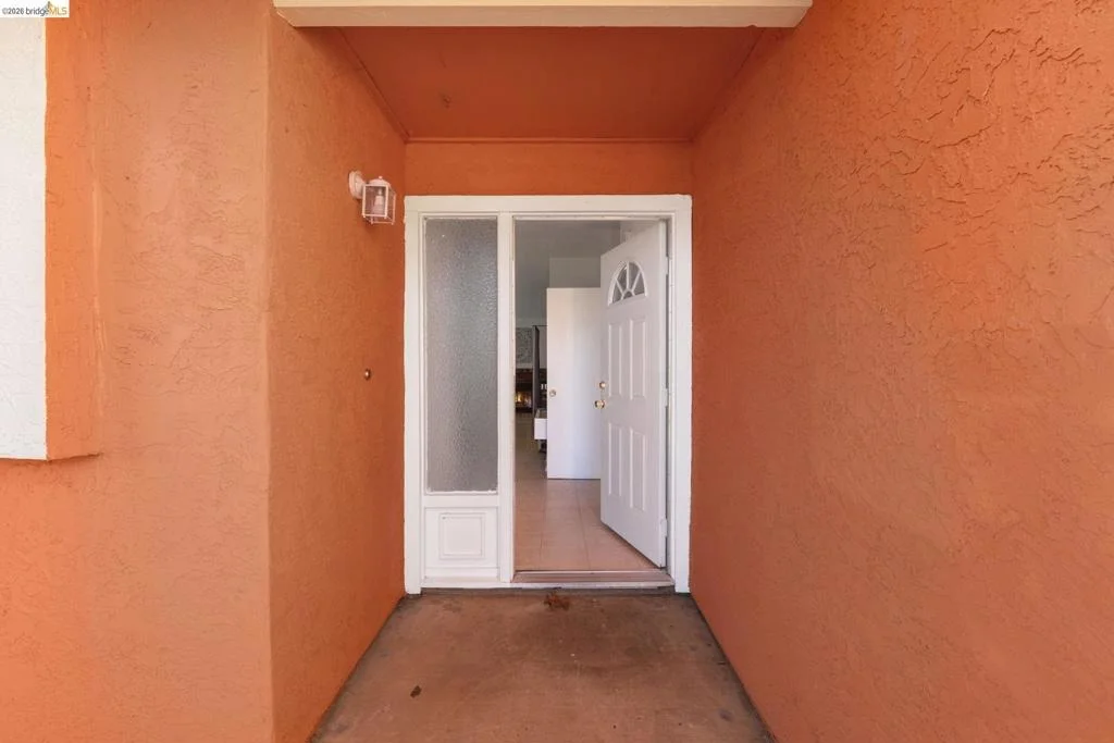 Photo of 2412 Sequoia Dr