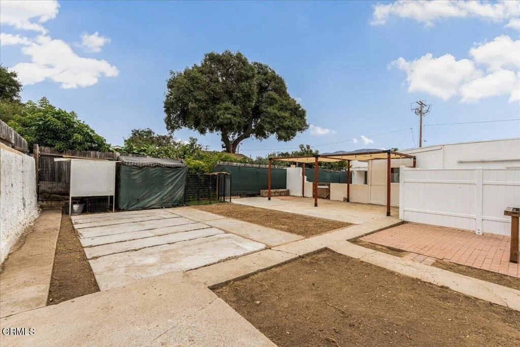 Photo of 1155 Richmond Road