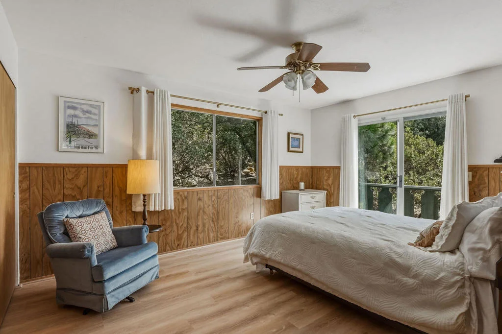 Photo of 25461 Glen Road