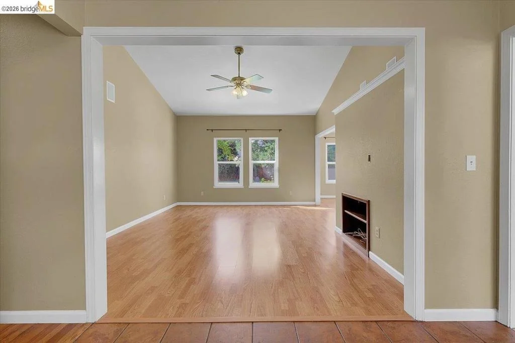 Photo of 722 Mariner Loop