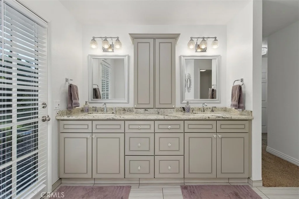 Photo of 5857 Dora Court