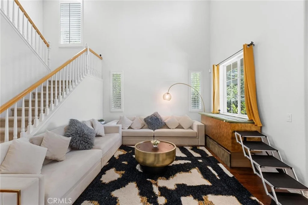 Photo of 1663 Naranjo Court