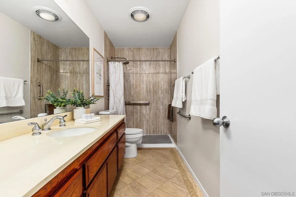 Photo of 1007 Passiflora Ave
