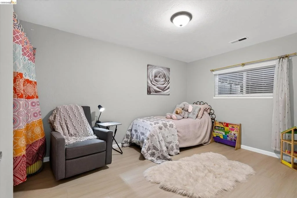 Photo of 4475 Wesley