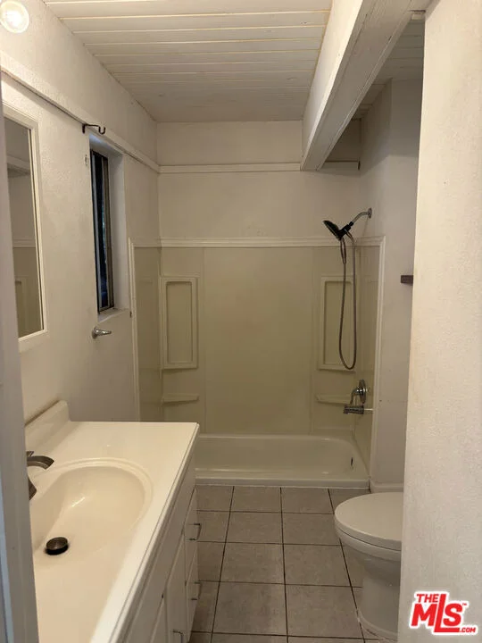 Photo of 1327 Evergreen Lane