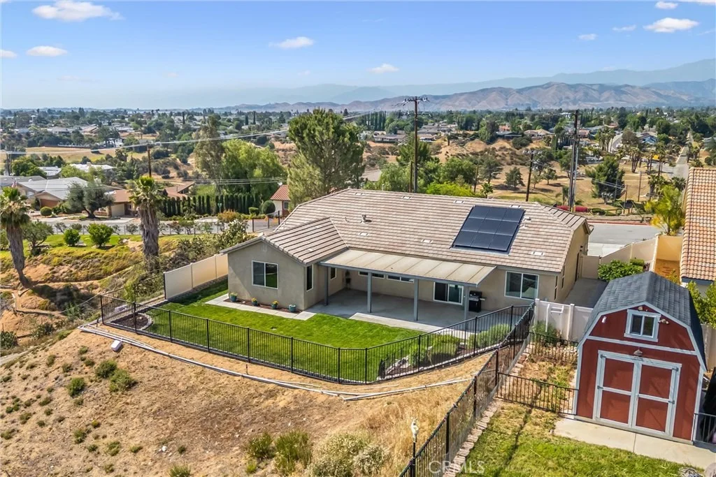 Photo of 402 Buena Mesa Dr