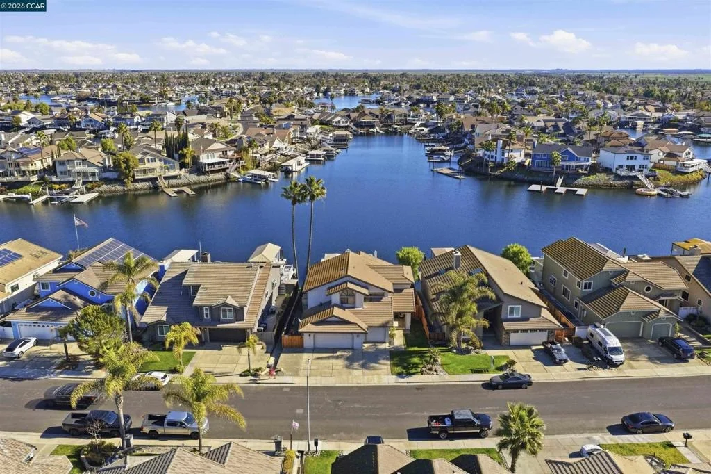 Photo of 2027 Windward Pt