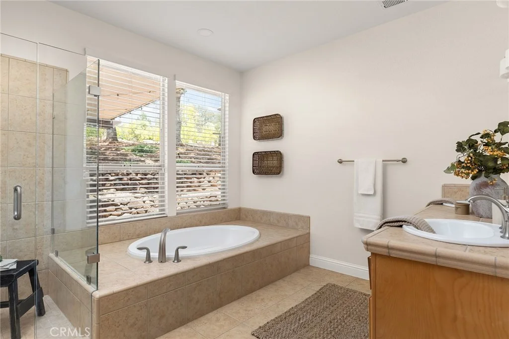 Photo of 3560 Shadowtree
