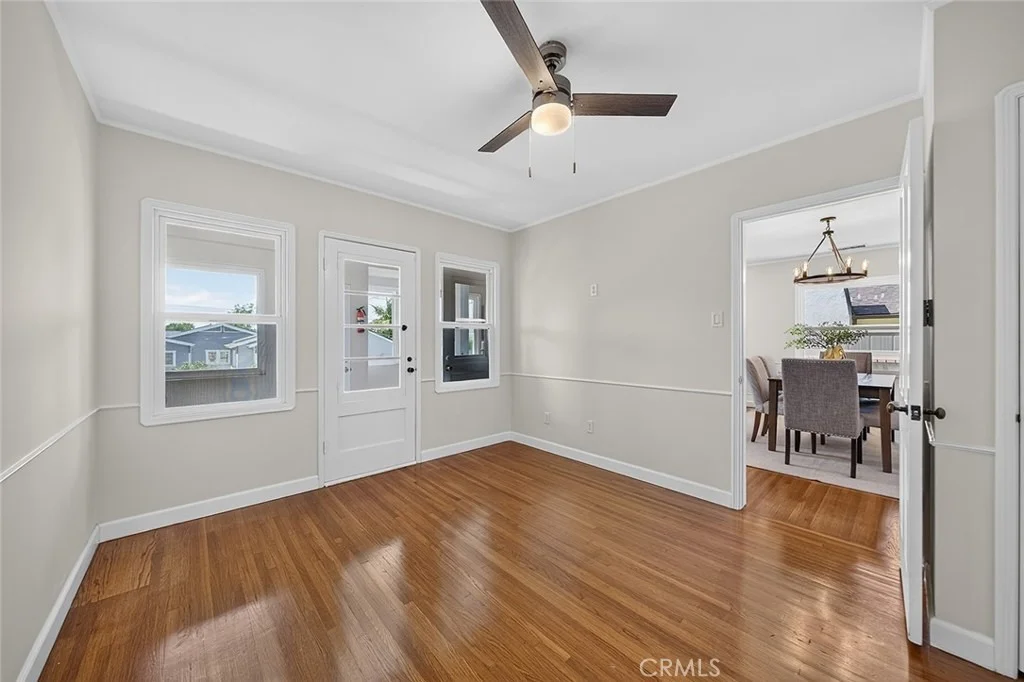 Photo of 735 Los Altos Avenue