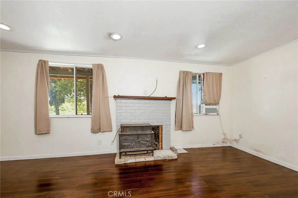 Photo of 4733 County Rd E