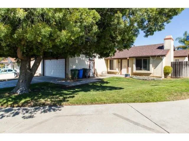 Photo of 9641 Follett Drive