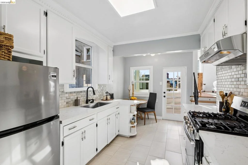 Photo of 830 Cornell Ave