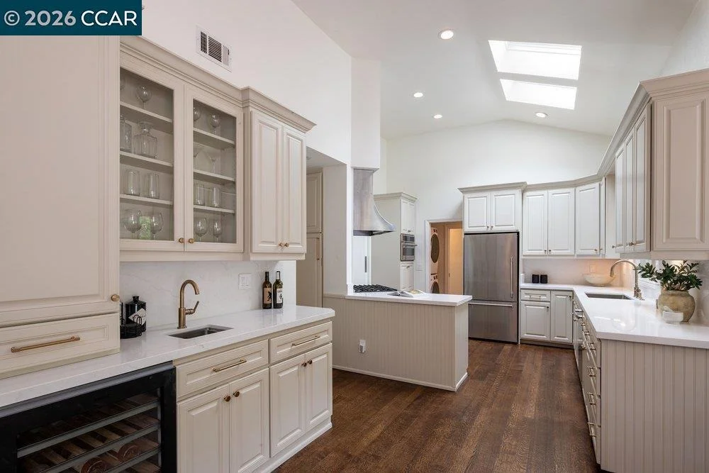 Photo of 187 Moraga Way