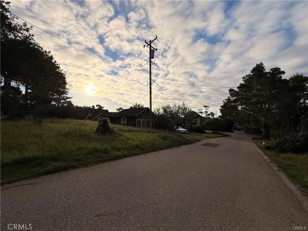 Photo of 6126 Charing
