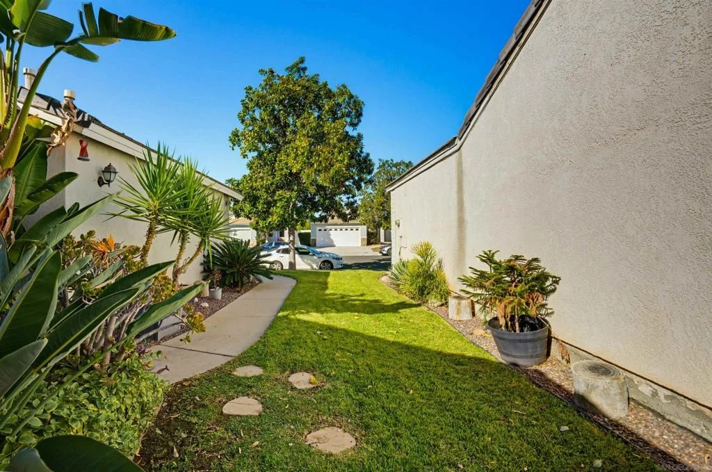 Photo of 27823 Moonridge Dr