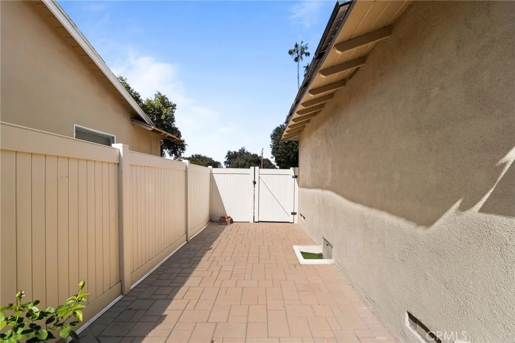 Photo of 1502 Stillman