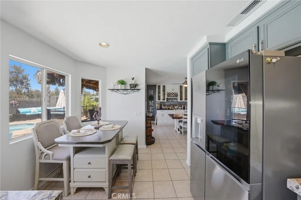 Photo of 12184 Knoll Crest