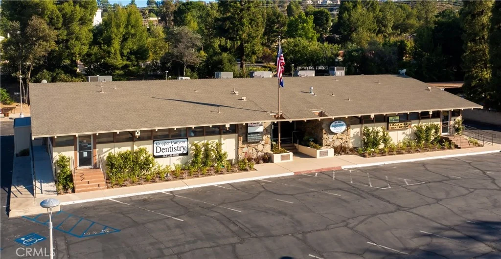 Photo of Unit E at 26344 Oak Plain